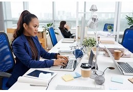 Transition vers le flex office : étapes clés pour aménager vos espaces